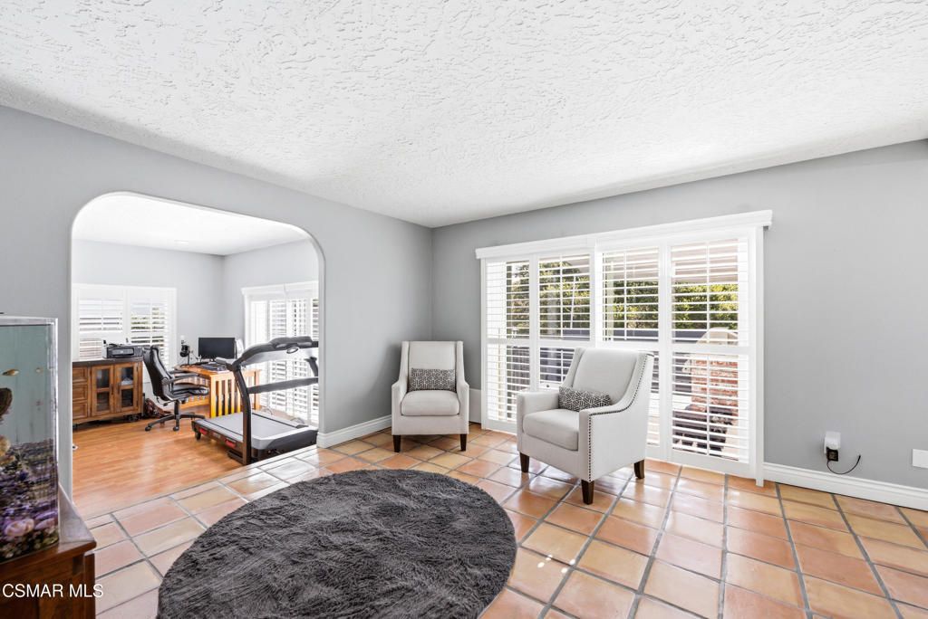 Image 18 of property listing at 1314 Gonzales Road, Simi Valley, CA 93063