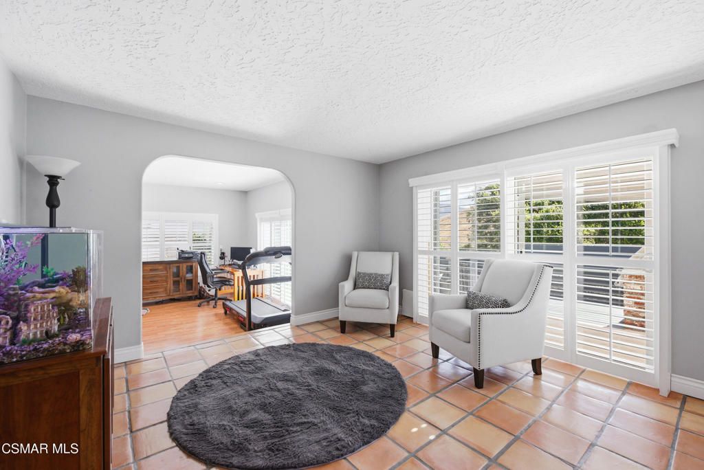 Image 19 of property listing at 1314 Gonzales Road, Simi Valley, CA 93063
