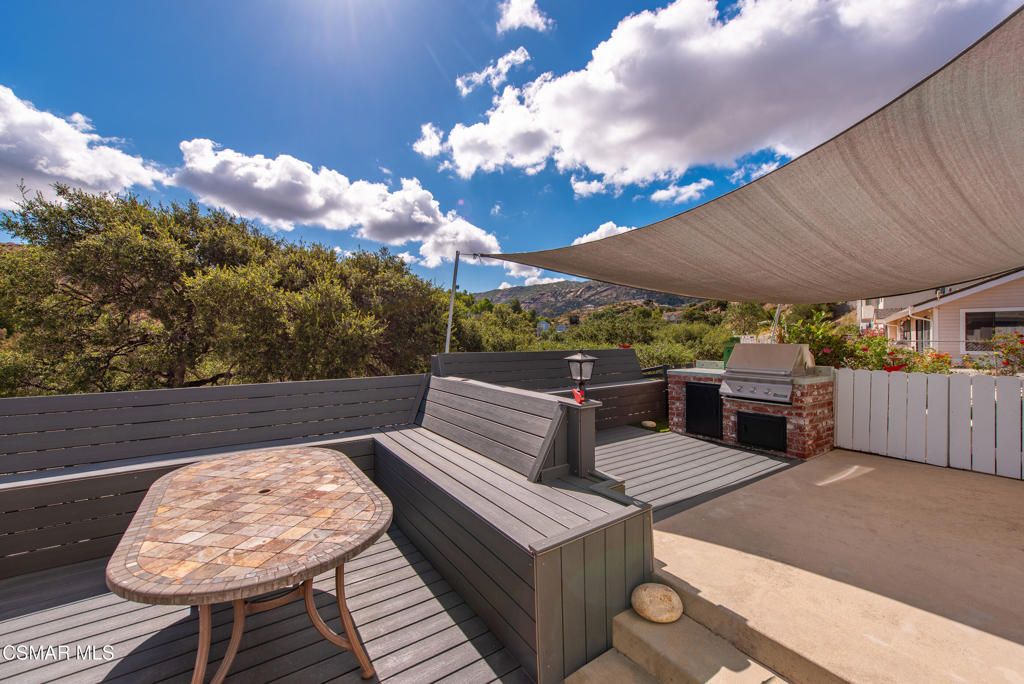 Image 20 of property listing at 1314 Gonzales Road, Simi Valley, CA 93063