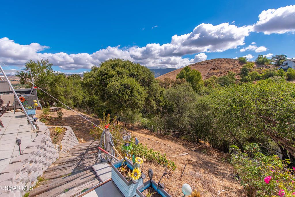 Image 80 of property listing at 1314 Gonzales Road, Simi Valley, CA 93063