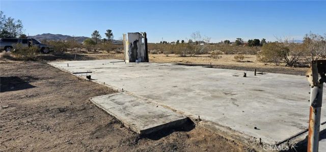 57186 Karol, Landers, CA 92285