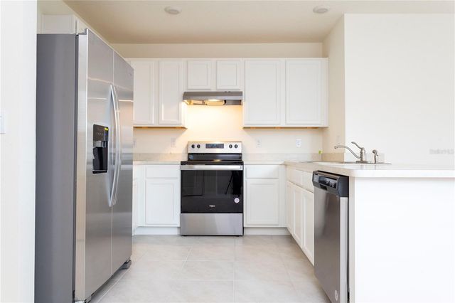 2847 COMMON CRANE COURT, Harmony, FL 34773