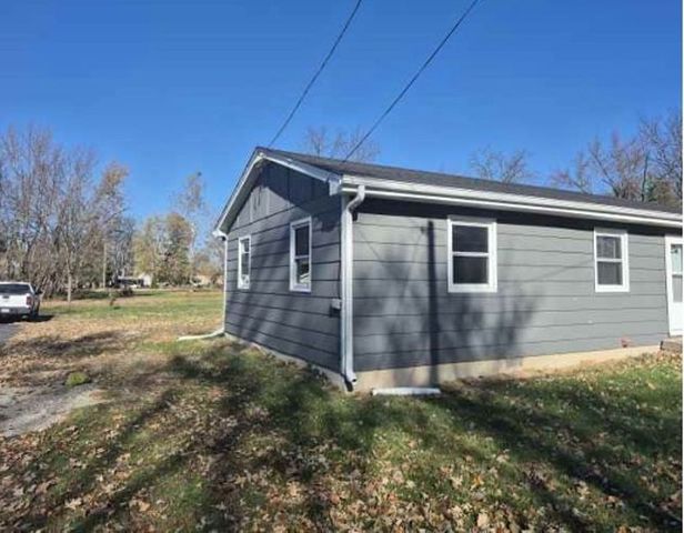 225 E Ogden Street, Capron, IL 61012