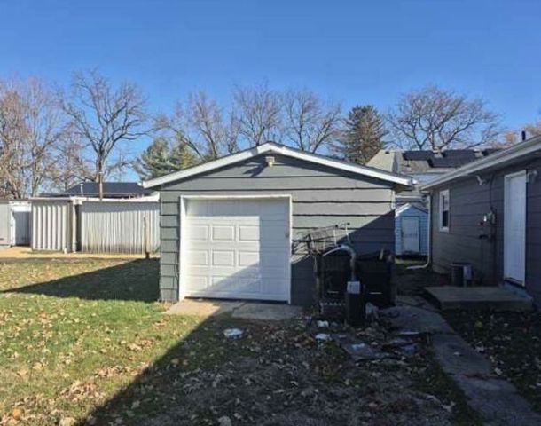 225 E Ogden Street, Capron, IL 61012