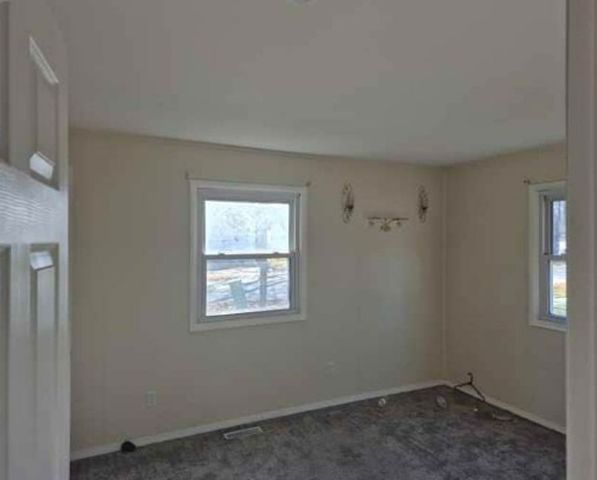 225 E Ogden Street, Capron, IL 61012