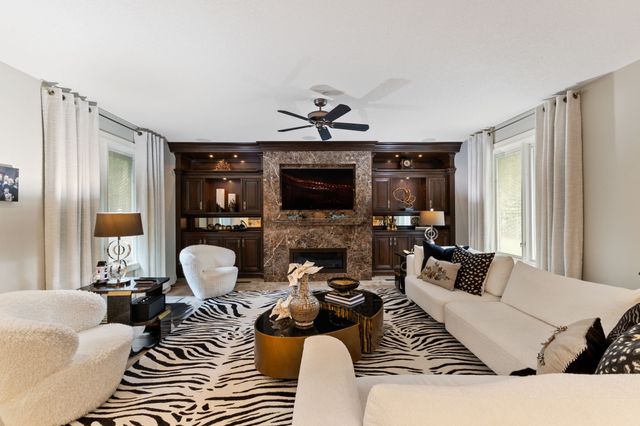 3602 SW Golfview Circle, Ankeny, IA 50023