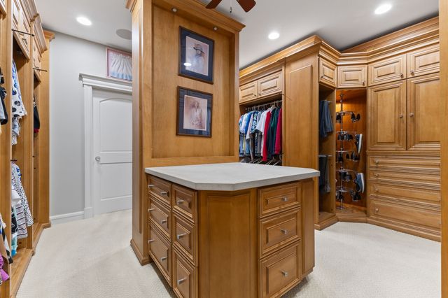 3602 SW Golfview Circle, Ankeny, IA 50023