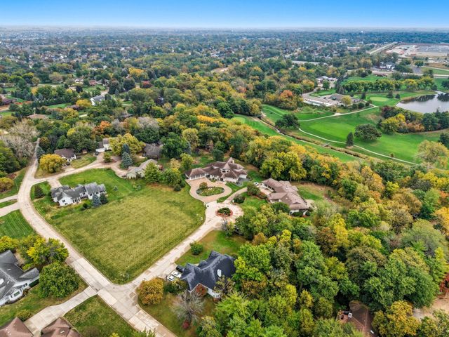 3602 SW Golfview Circle, Ankeny, IA 50023