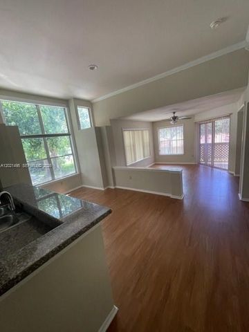 4767 Via Palm Lks 209, West Palm Beach, FL 33417