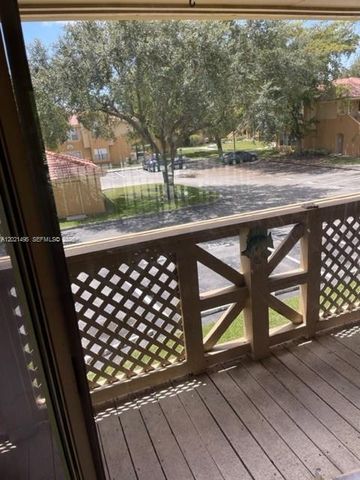 4767 Via Palm Lks 209, West Palm Beach, FL 33417