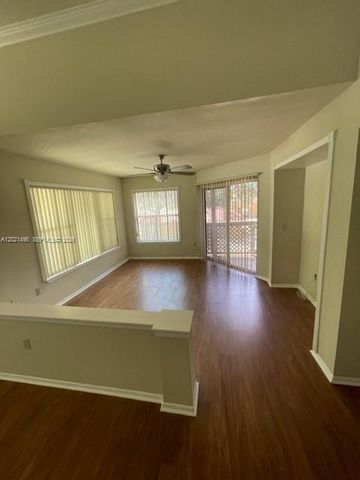 4767 Via Palm Lks 209, West Palm Beach, FL 33417