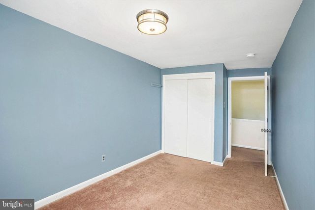 328 W WARREN ST, Norristown, PA 19401