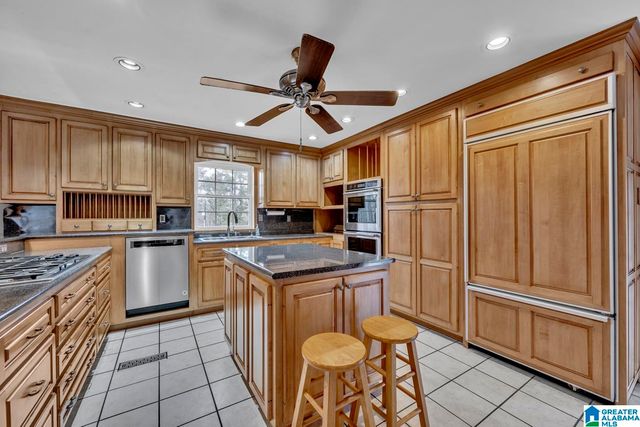 9428 LEE STREET W, Blountsville, AL 35031