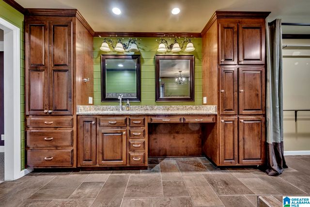 9428 LEE STREET W, Blountsville, AL 35031