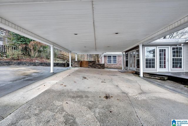 9428 LEE STREET W, Blountsville, AL 35031