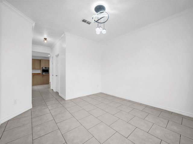 2913 Spartacus Drive, Grand Prairie, TX 75052