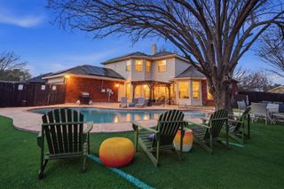 2913 Spartacus Drive, Grand Prairie, TX 75052