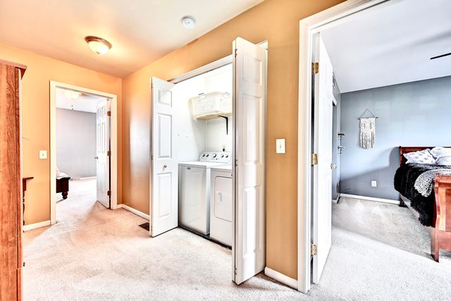 804 Horseshoe Lane, Florence, KY 41042