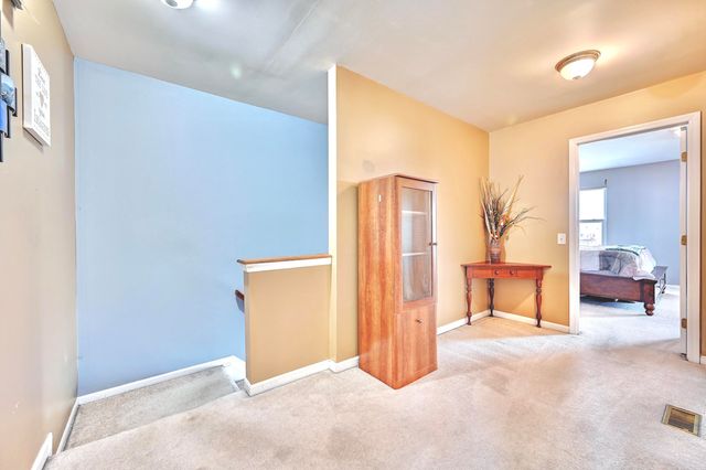 804 Horseshoe Lane, Florence, KY 41042