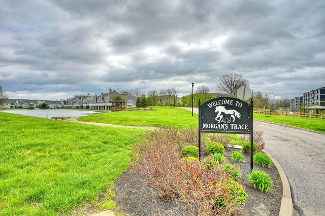 804 Horseshoe Lane, Florence, KY 41042