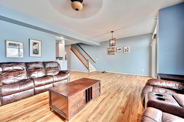 804 Horseshoe Lane, Florence, KY 41042
