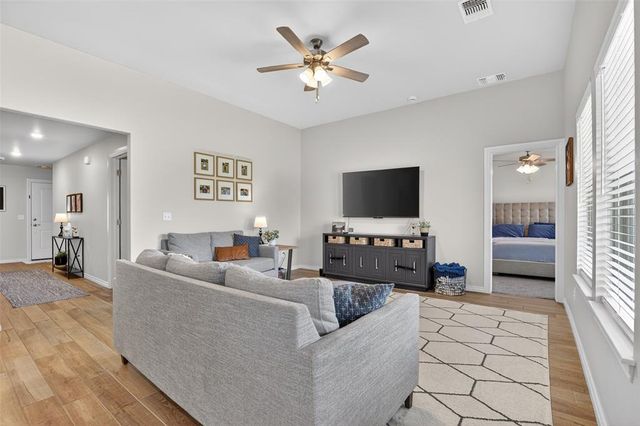 8400 NW 162nd Street, Edmond, OK 73013