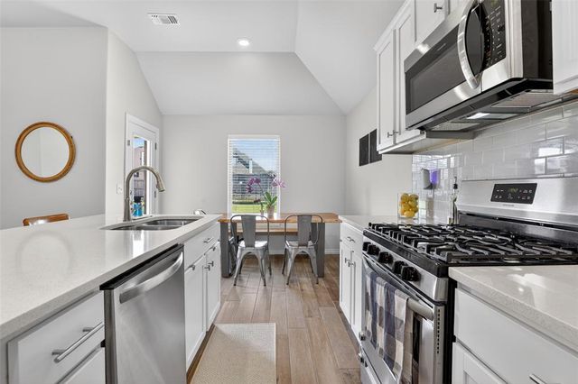 8400 NW 162nd Street, Edmond, OK 73013