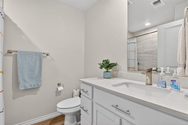 8400 NW 162nd Street, Edmond, OK 73013