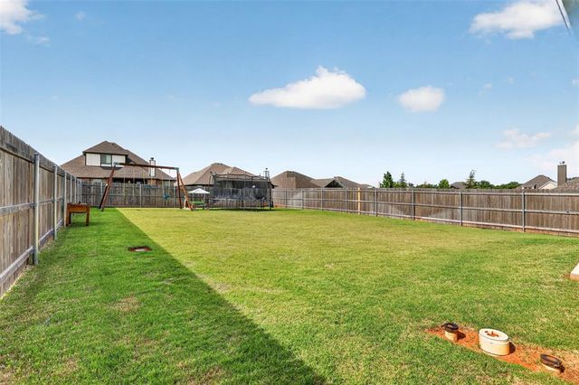 8400 NW 162nd Street, Edmond, OK 73013