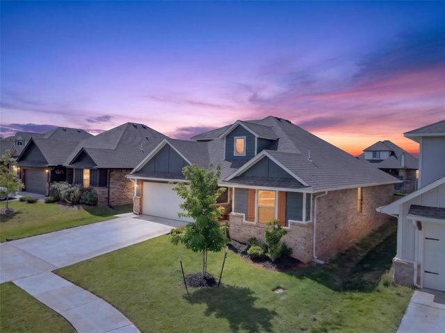 8400 NW 162nd Street, Edmond, OK 73013