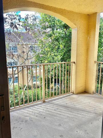 4241 San Marino Boulevard 306, West Palm Beach, FL 33409