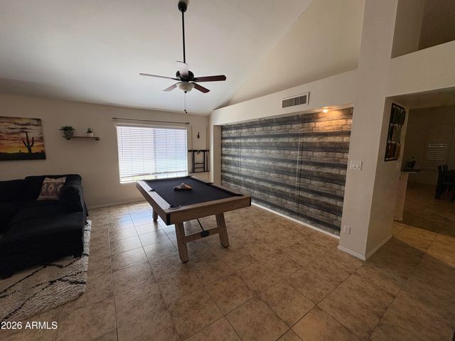 7035 W MORROW Drive, Glendale, AZ 85308