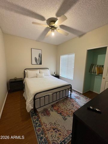 7035 W MORROW Drive, Glendale, AZ 85308