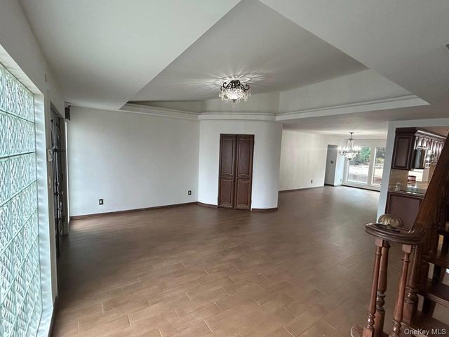 3200 Lydia Lane, Bellmore, NY 11710