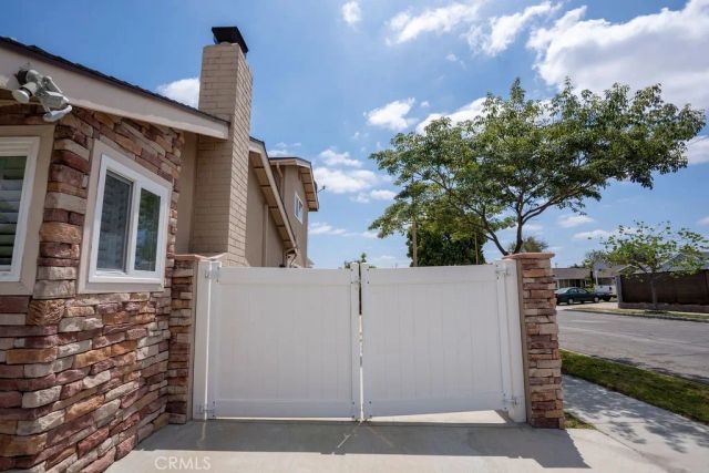 1748 N Ballad, Anaheim, CA 92807