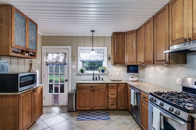 3721 Westcliff Road S, Fort Worth, TX 76109