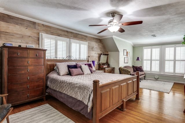 3721 Westcliff Road S, Fort Worth, TX 76109