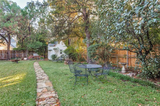 3721 Westcliff Road S, Fort Worth, TX 76109