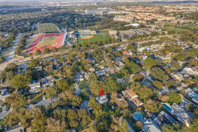 3721 Westcliff Road S, Fort Worth, TX 76109