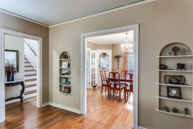 3721 Westcliff Road S, Fort Worth, TX 76109