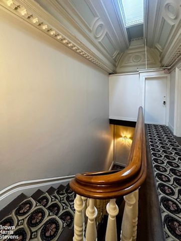 23 E 37th St Apt 5R, New York City, NY 10016
