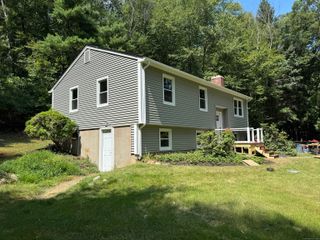 48 Flanders Road, East Hampton, CT 06424