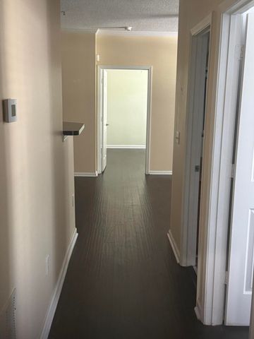 45 Sycamore Avenue Apt 517, Charleston, SC 29407