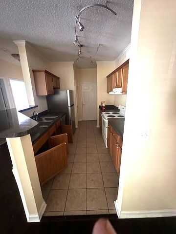 45 Sycamore Avenue Apt 517, Charleston, SC 29407