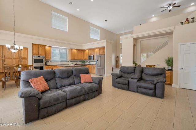 21987 N BALBOA Drive, Maricopa, AZ 85138