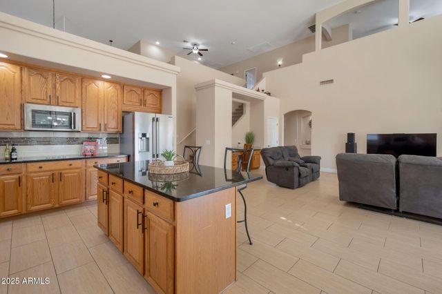 21987 N BALBOA Drive, Maricopa, AZ 85138