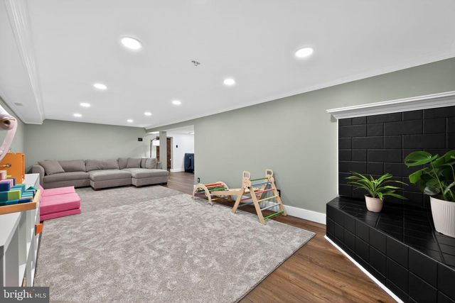 221 MORRIS RD, Lansdale, PA 19446