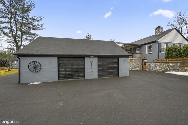 221 MORRIS RD, Lansdale, PA 19446