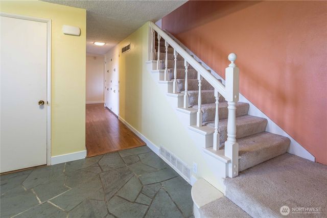 17711 Mclean Road, Mount Vernon, WA 98273