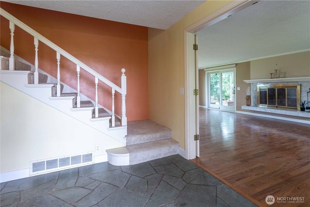 17711 Mclean Road, Mount Vernon, WA 98273